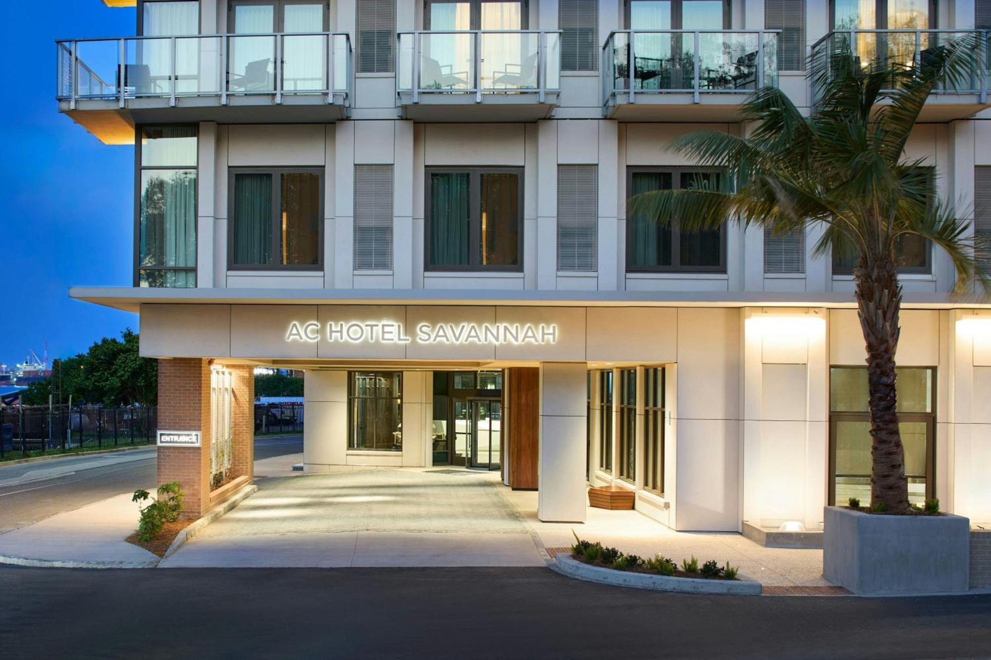 Ac Hotel Savannah Historic District Exterior photo